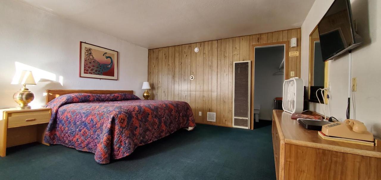 Budget Inn Motel Gallup Bagian luar foto